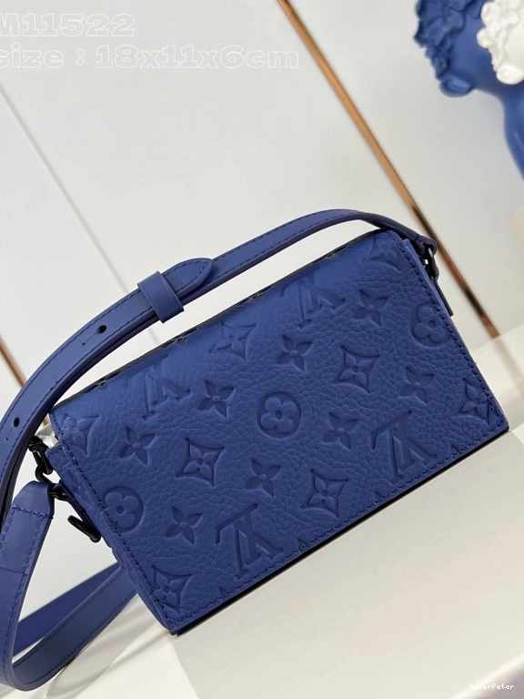 Wallet-18*11*6.5CM VUITTON LOUIS Wearable Steamer 0715